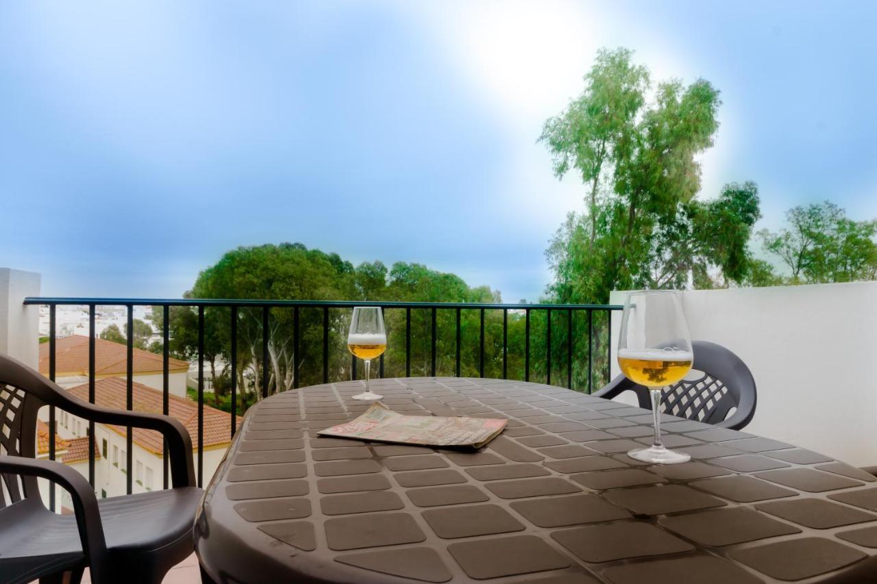Apartamentos Rotonda Кониль-де-ла-Фронтера Экстерьер фото