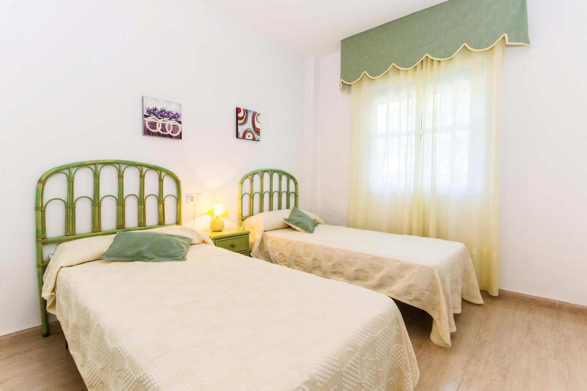 Apartamentos Rotonda Кониль-де-ла-Фронтера Номер фото