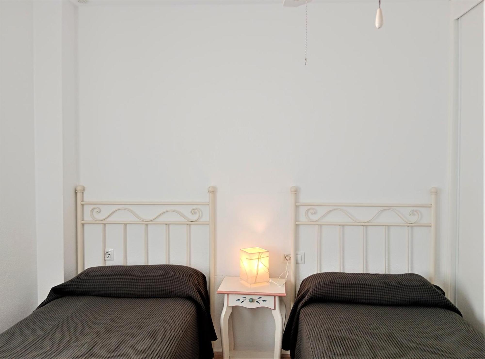 Apartamentos Rotonda Кониль-де-ла-Фронтера Номер фото